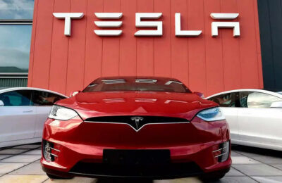 Former Tesla Employees Allege Labor Law Violations